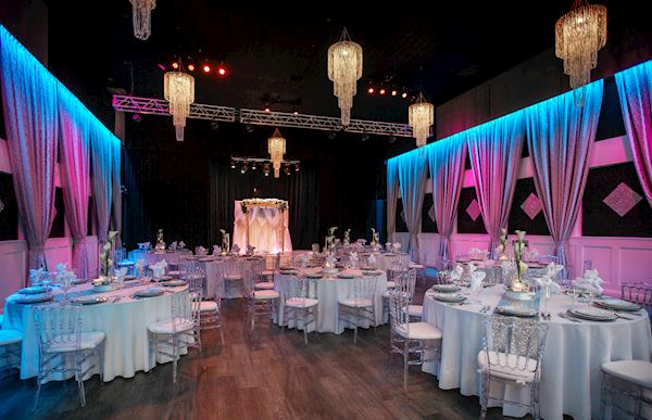 Royal Show Room